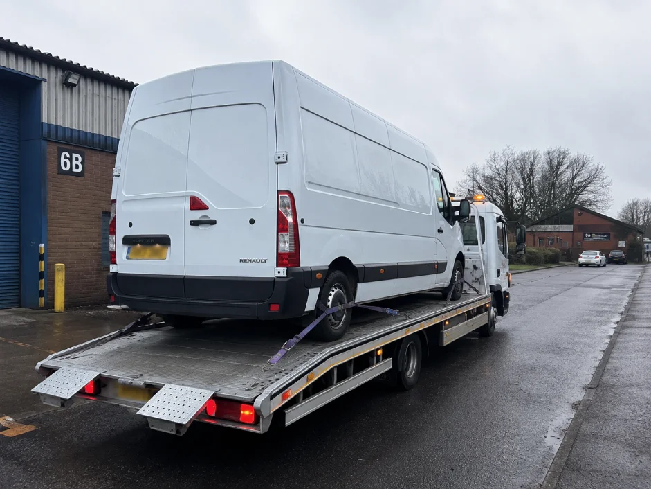 renault master van recovery sandiacre