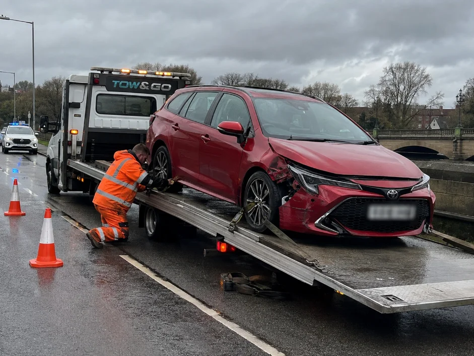 toyota corolla accident recovery burton upon trent